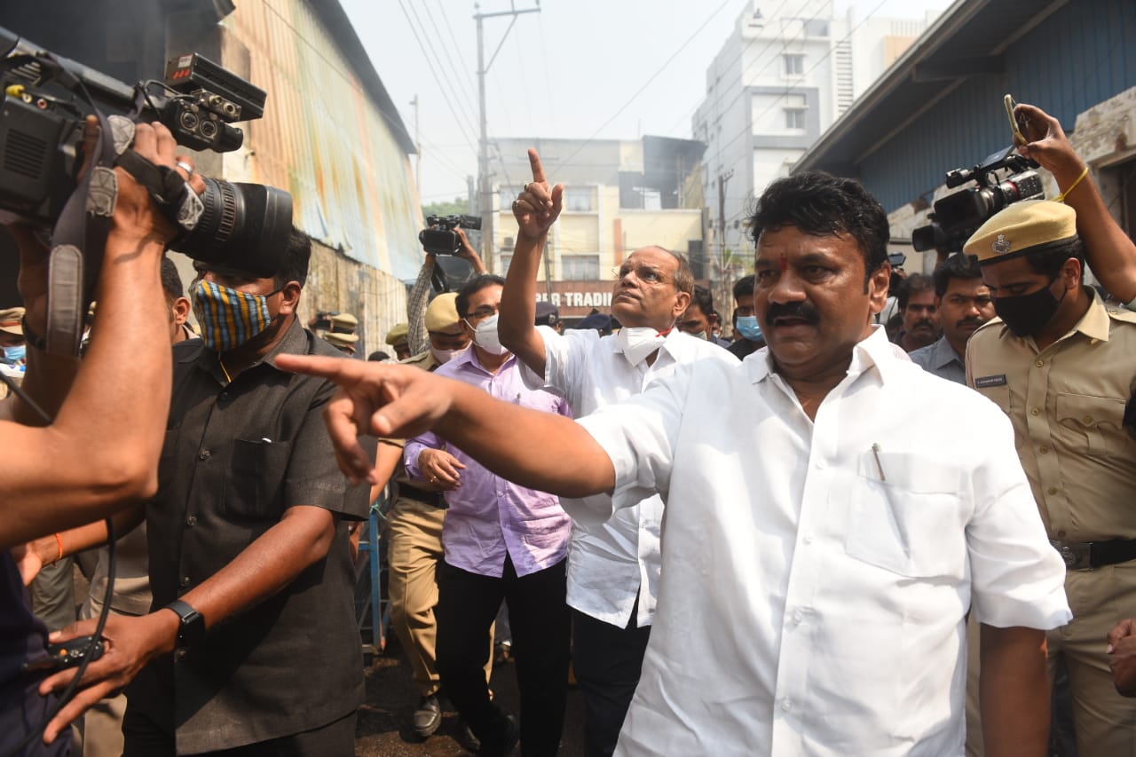 Minister, top officials visit Bhoiguda fire mishap site