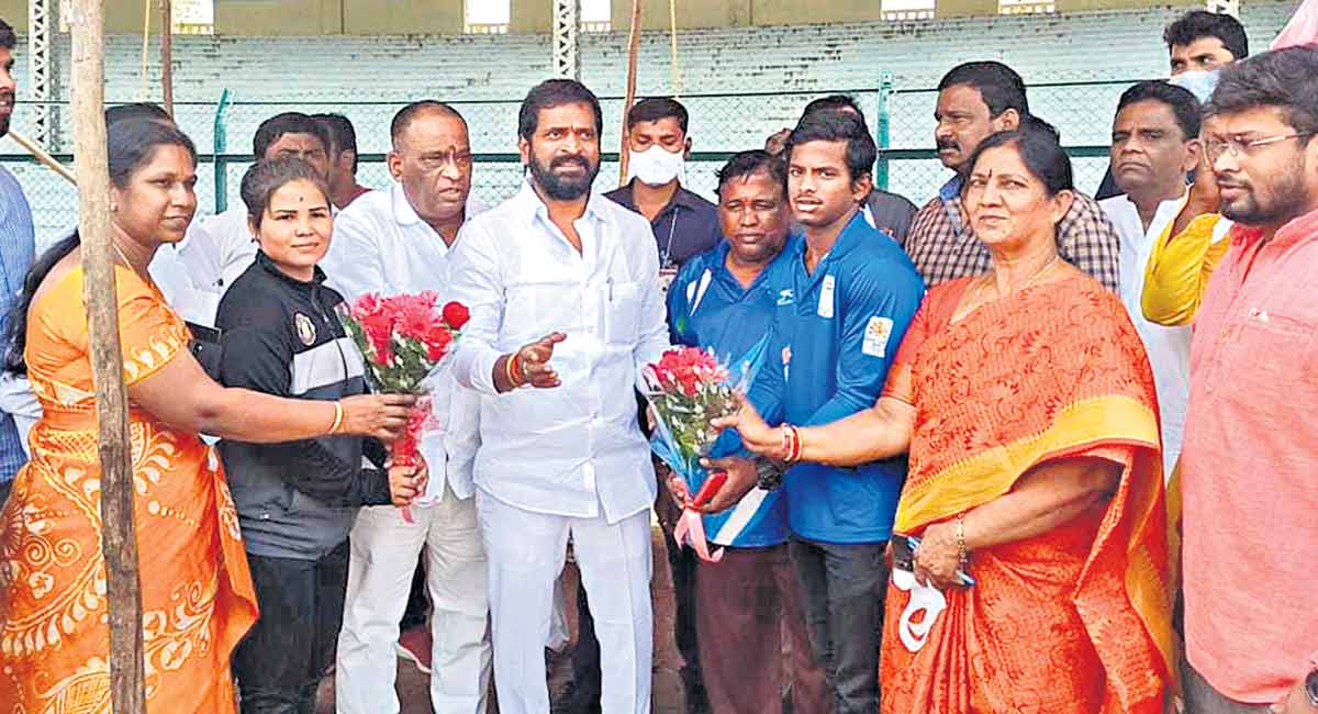 Hyderabad’s Purnima, Sai to national wrestling camp