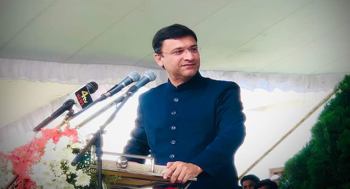 Akbaruddin Owaisi urges Harish Rao to resolve minorities issues