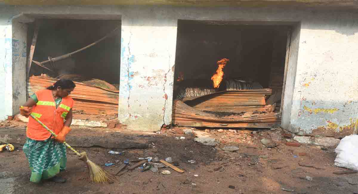 Two other fire mishaps reported in Hyderabad’s Bagh Amberpet, Tarnaka 