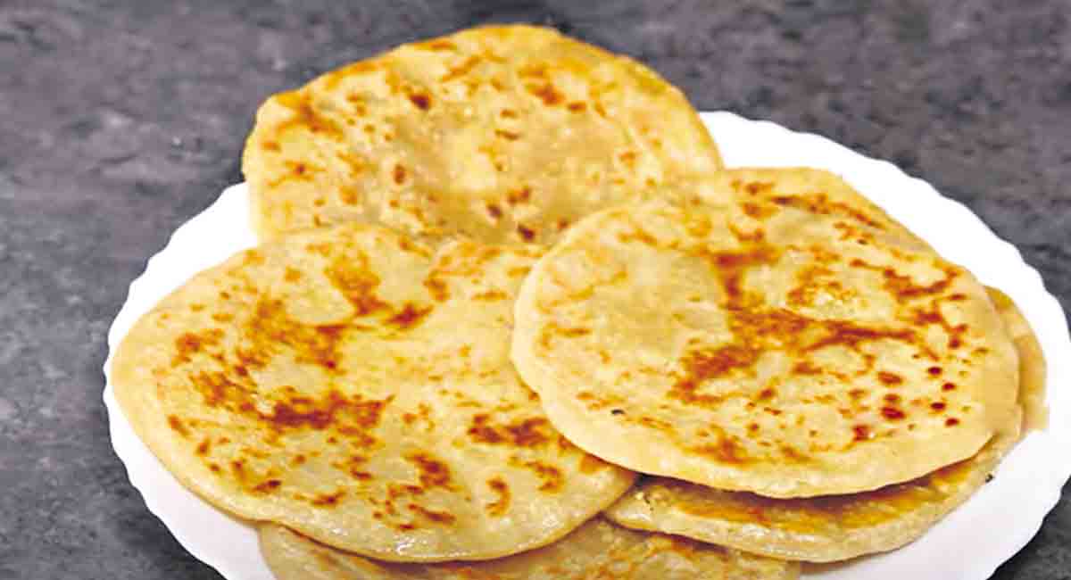 Enjoy tasty bobbatlu this Ugadi