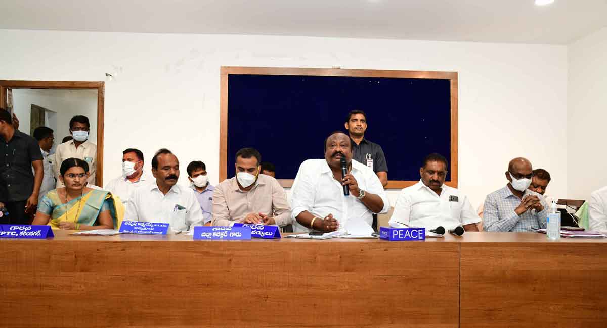 Develop economic status by utilising Dalit Bandhu in a proper way: Gangula urges Dalits