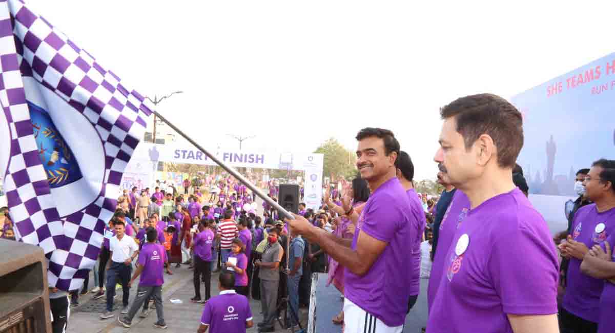 Huge turn out for ‘Gender Equality Run’ organised by Hyderabad City police