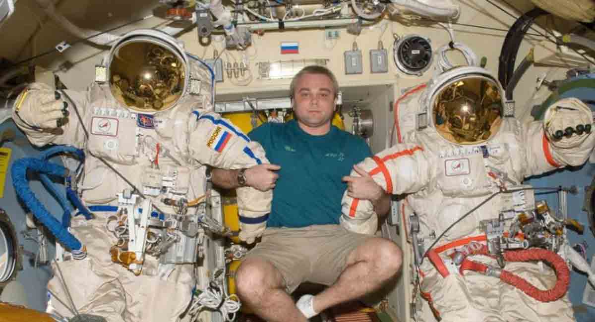 Explainer: Russia mulls withdrawing from ISS