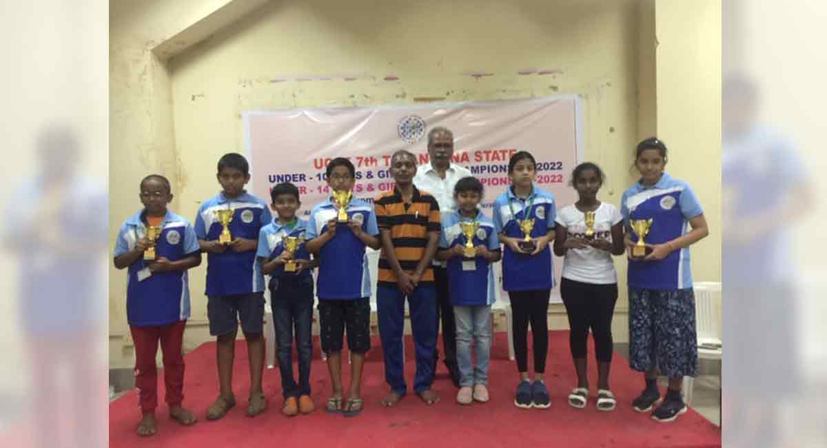Dhruva emerges champion of Telangana State boys and girls Chess selection tournament