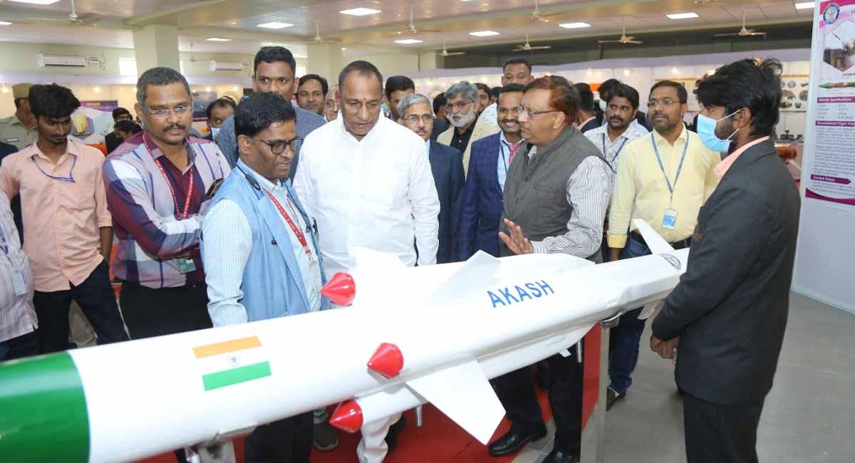 Sparksintellentia sports and techno fest inaugurated at Malla Reddy University