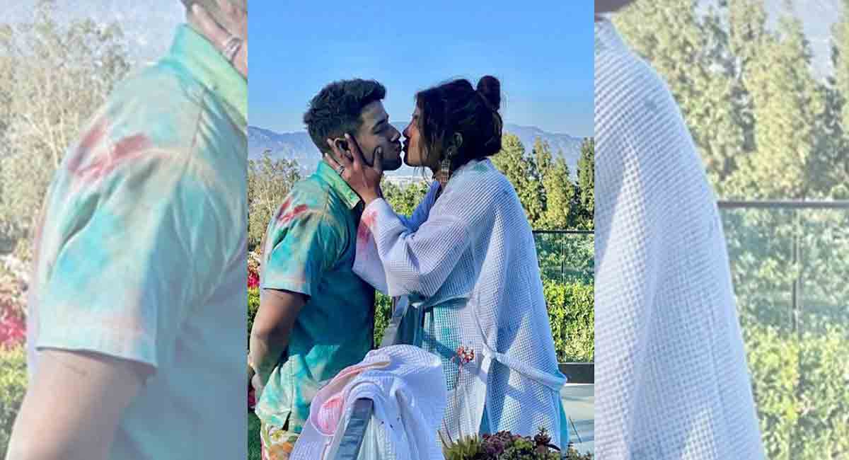 Priyanka, Nick share glimpses from fun-filled Holi celebrations