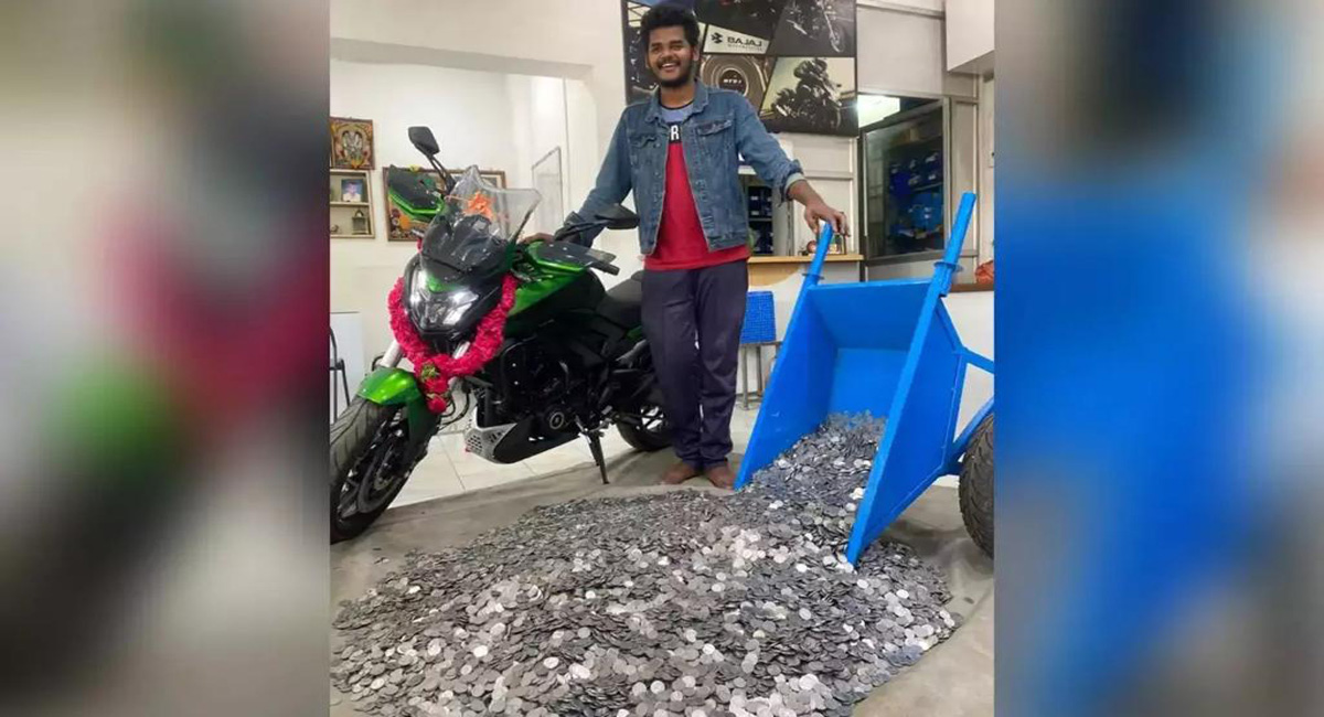 Tamil Nadu man buys his dream bike worth Rs 2.6 lakh using 1 rupee coins