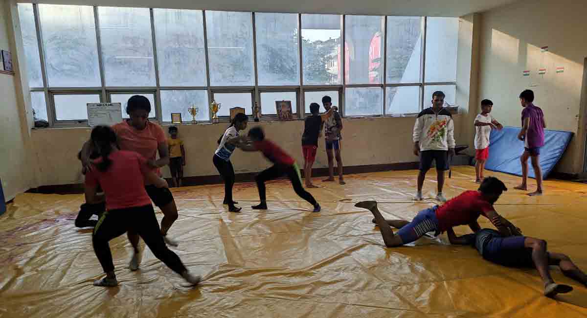 Summer camps bring back the cheers