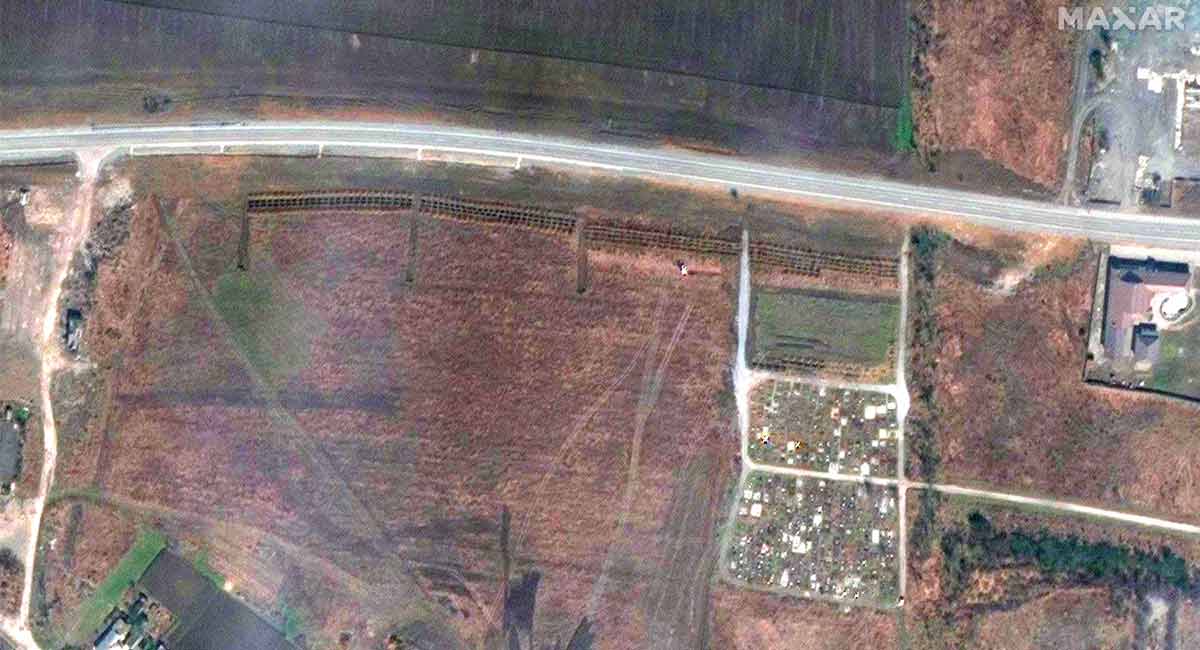 3,000-9,000 citizens buried in Mariupol mass grave: Authorities