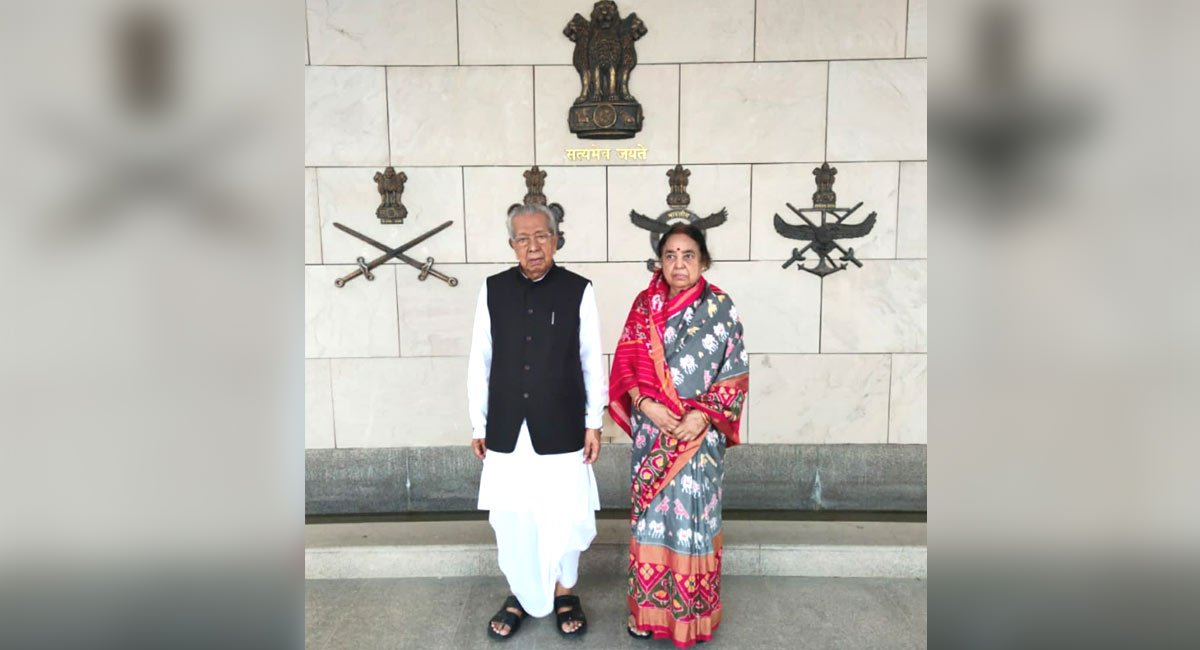 AP Governor Biswabhushan Harichandan visits National War Memorial in Delhi