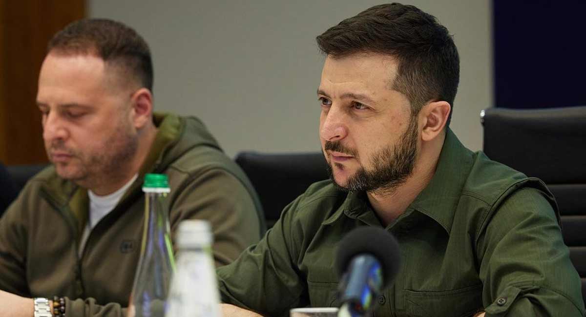 Another mass grave with 900 bodies found in Kiev region: Zelensky