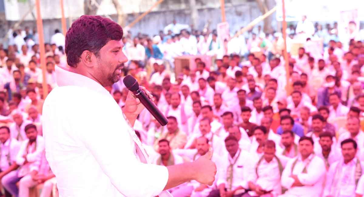 CM KCR will remain in hearts of Chennur farmers forever: Balka Suman