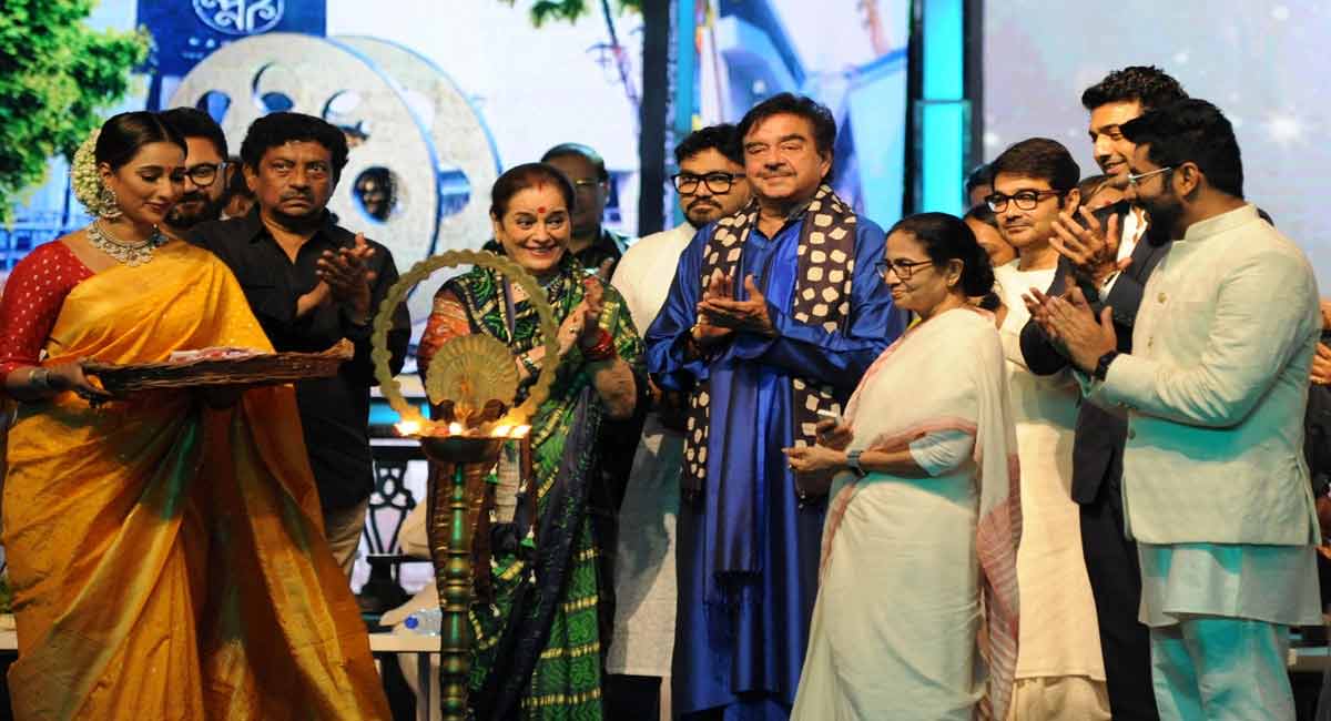 Invest in Bengali cinema, Mamata Banerjee appeals to investors