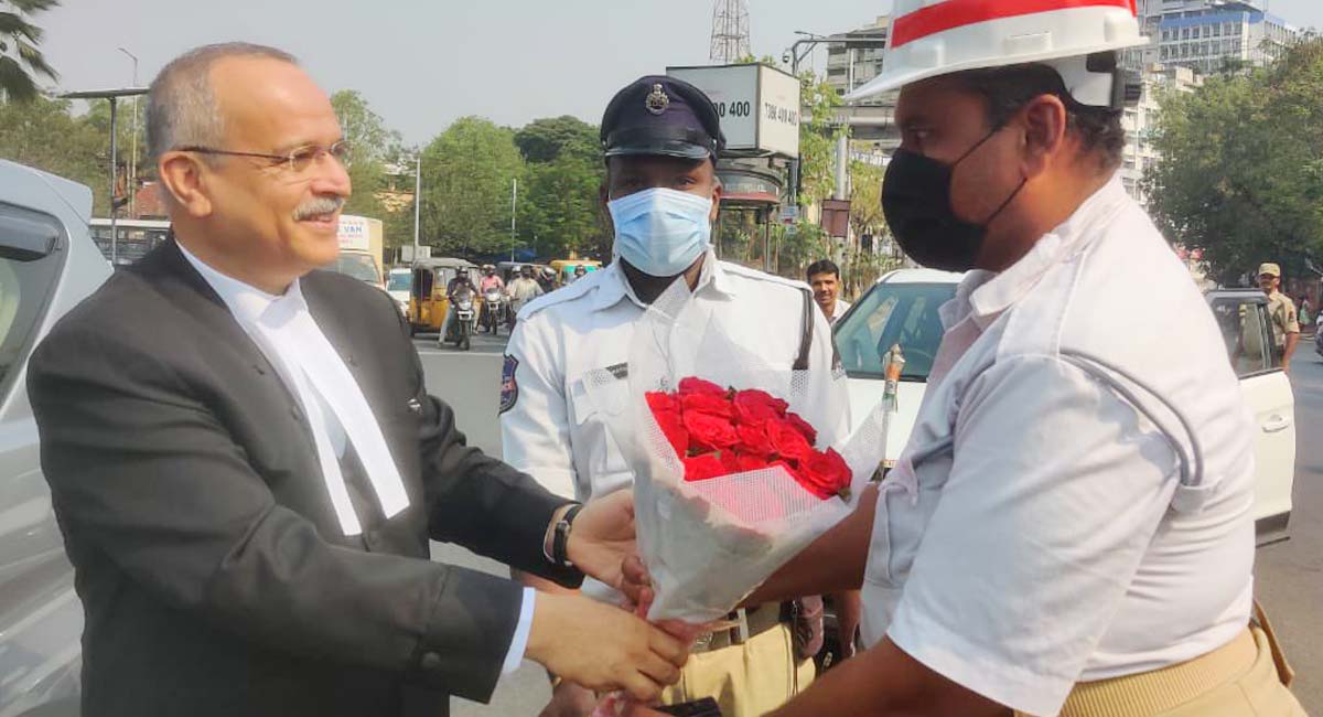 Committed home guard wins appreciation from Telangana Chief Justice