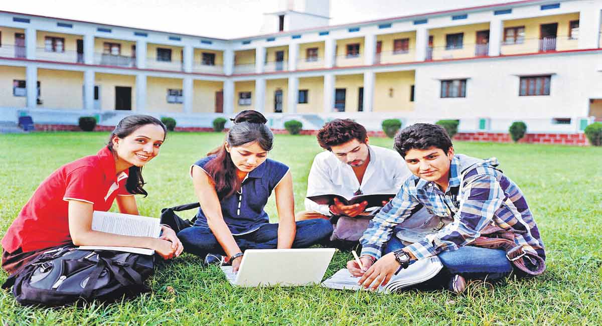 Perks of learning in a group for TSPSC examinations