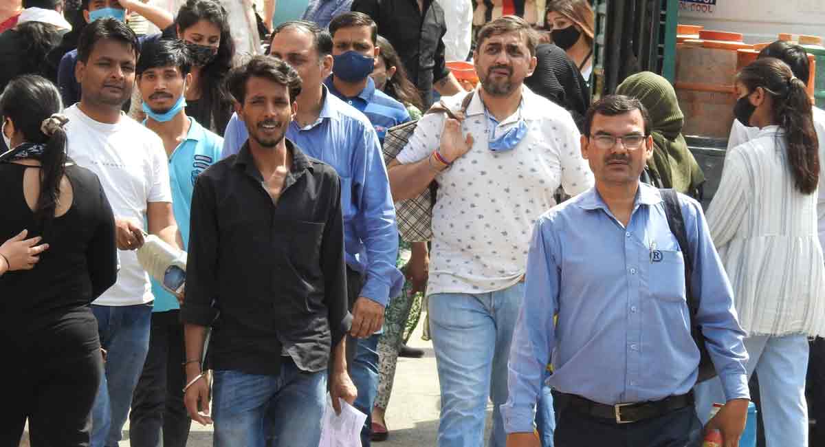 India records 3,303 COVID-19 cases, 39 fatalities