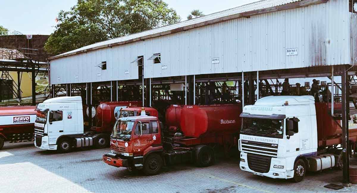 India supplies 6000 MT of fuel to Sri Lanka