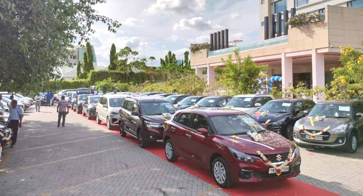 Indian IT firm gifts cars to its 100 employees