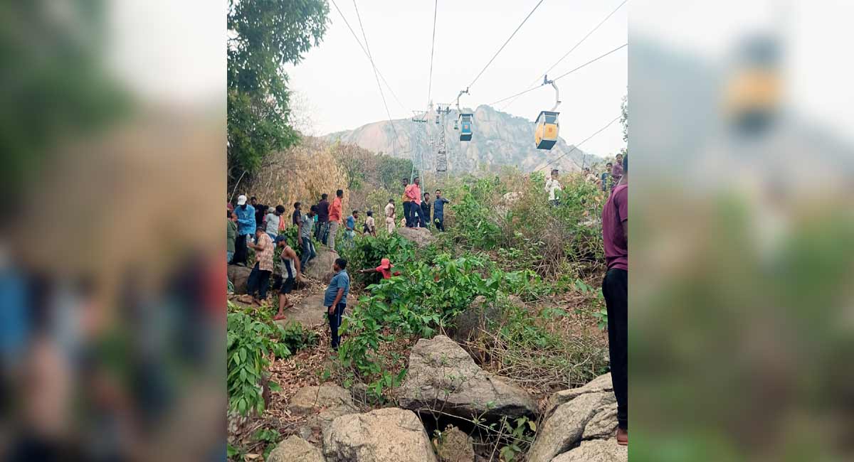 J’khand ropeway accident: One dead, operation on to rescue others stranded in trollies