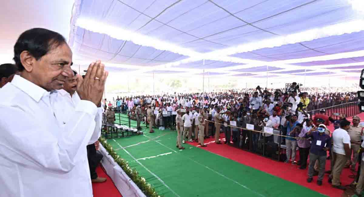 Cm Kcr Showers Sops On Nalgonda Telangana Today