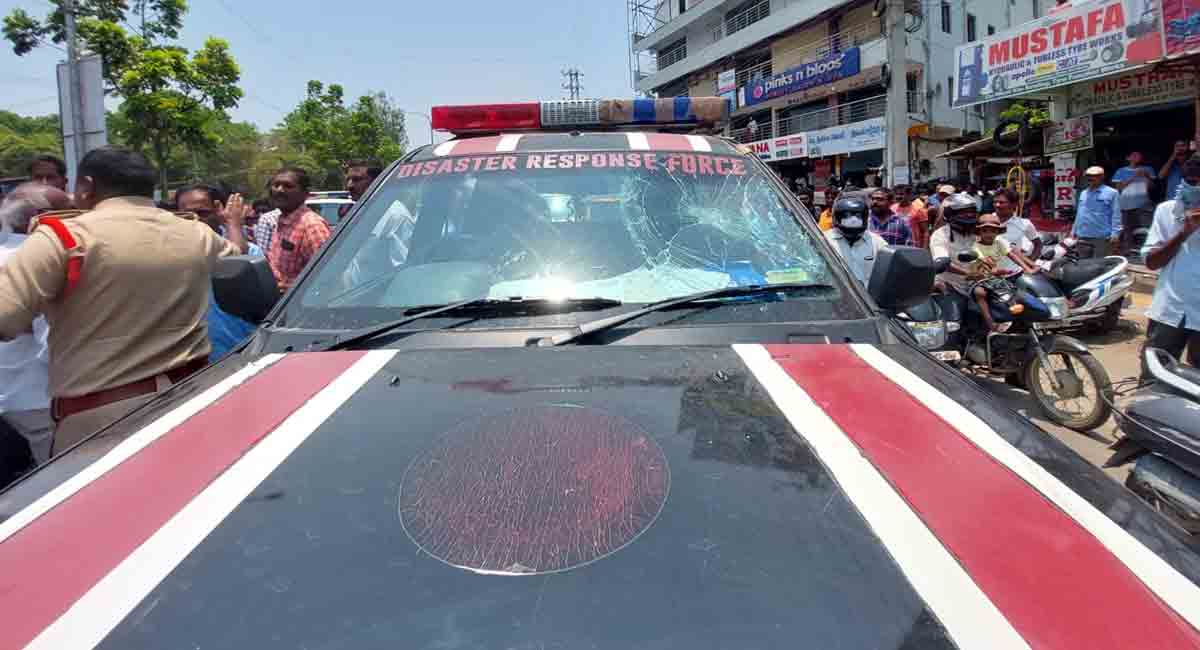 Differences to the fore in Khammam district Congress, fracas at Revanth’s meeting