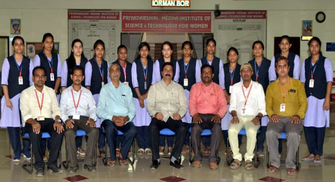 Khammam: Priyadarshini students selected for Infosys during campus placement
