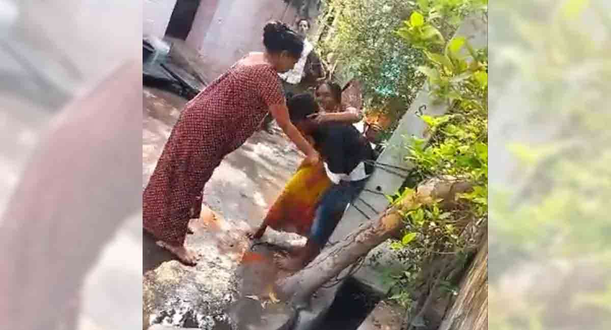 Watch: 15-year-old ganja addict’s mother ties him to pole, rubs mirchi powder in eyes