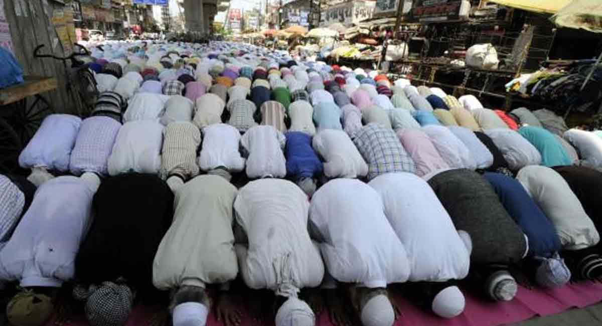 Telangana govt allows Muslim employees to leave early during Ramazan