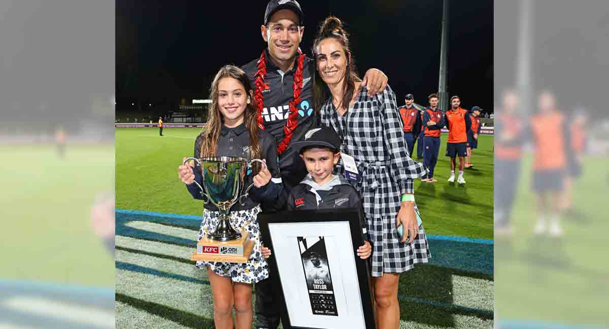 Ross Taylor bids emotional adieu to international cricket