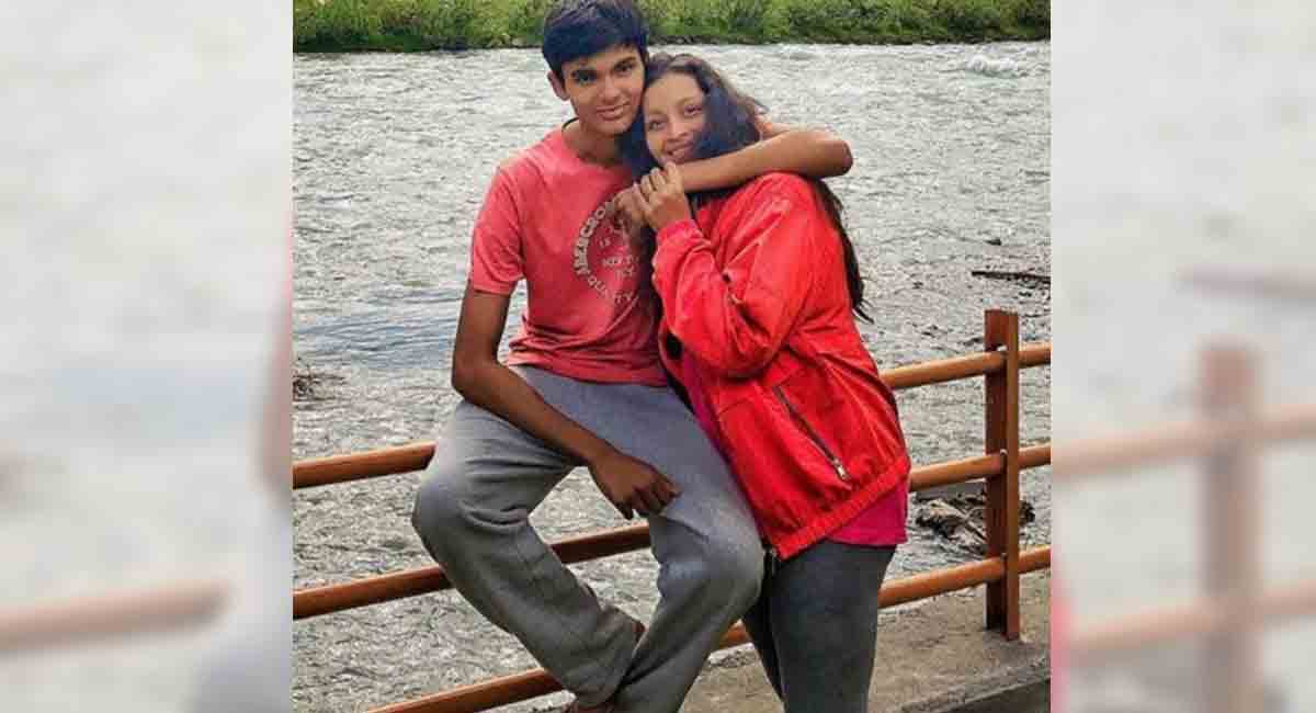 Pawan’s ex-wife Renu Desai rubbishes rumours related to their son Akira