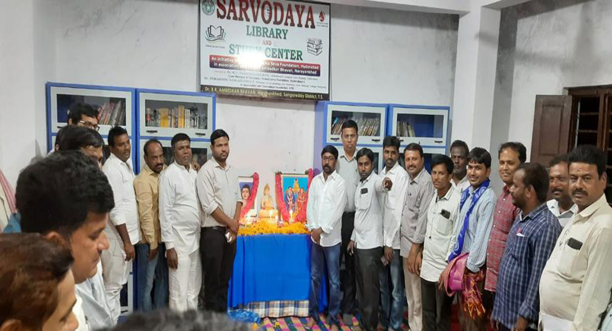 Sarvodaya offers to convert all community halls into libraries in Medak district