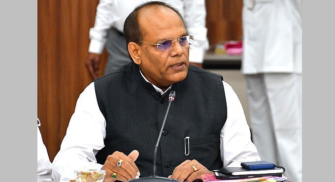 Telangana CS holds teleconference with Collectors on paddy procurement