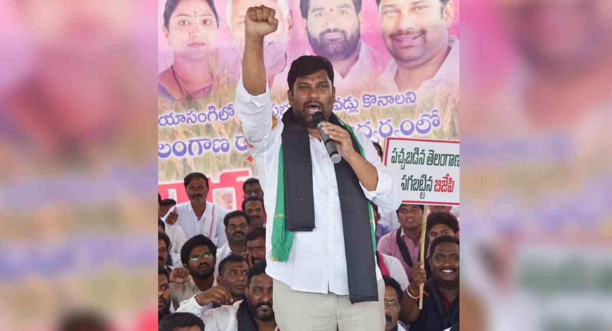 Union govt strangling the paddy growers: Balka Suman