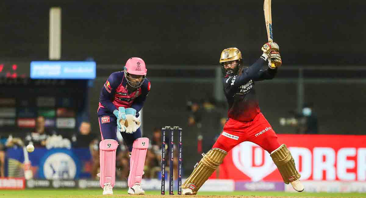 Royal Challengers Bangalore beat Rajasthan Royals by 4 wickets