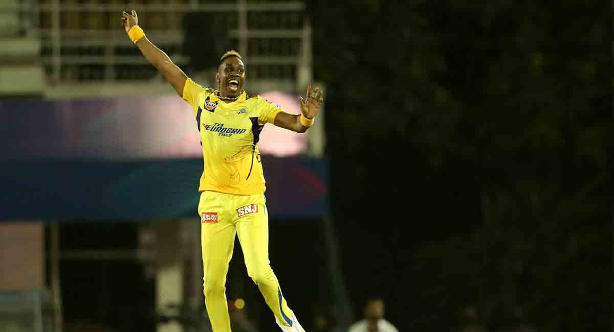 DJ Bravo goes past Malinga, becomes highest wicket-taker in IPL