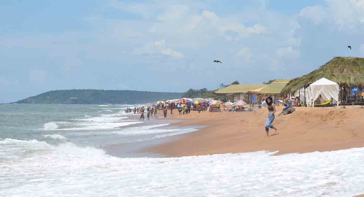 Hyderabad boy among four saved from strong winds in Goa’s beaches