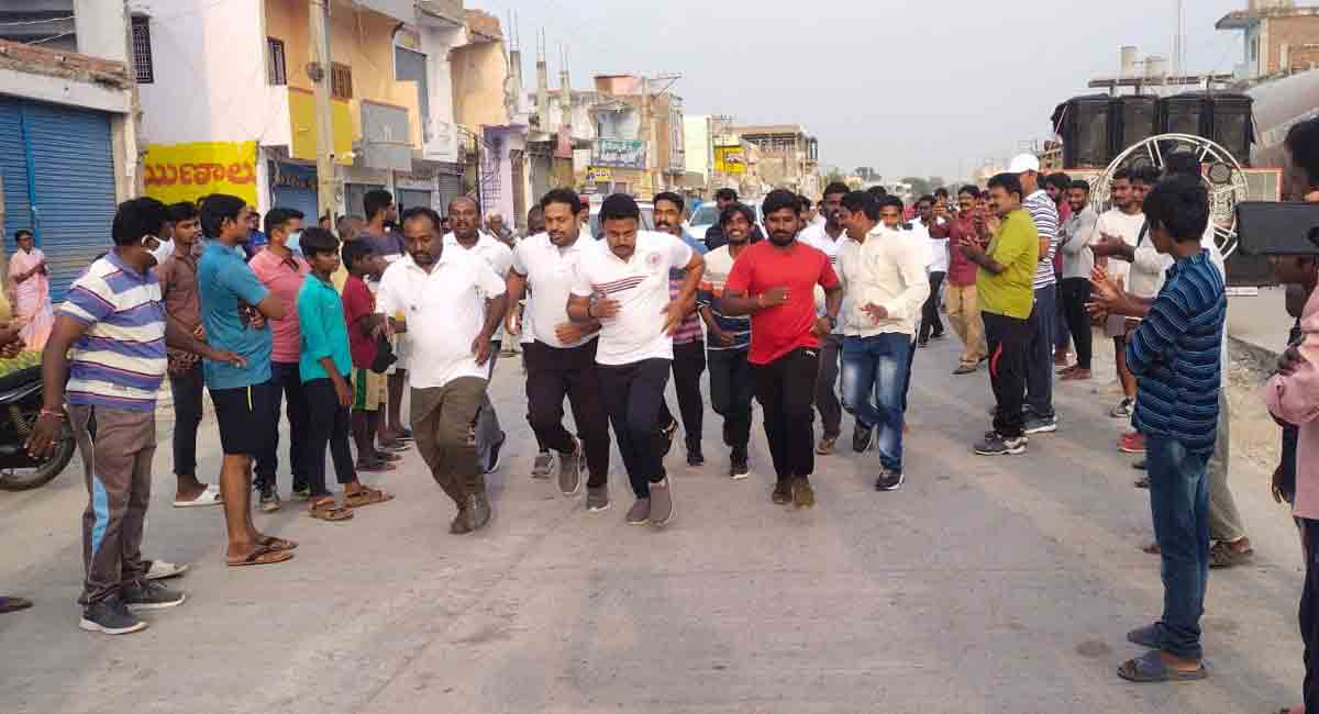 2K Run held for police job aspirants in Nalgonda
