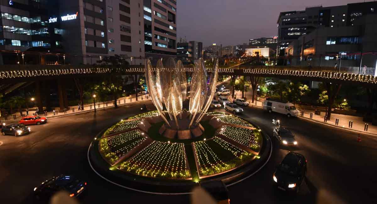 Hyderabad: Skywalk at Mindspace thrown open to public