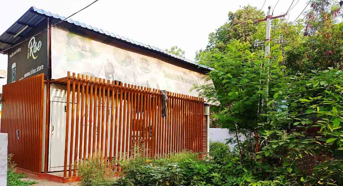 Swanky Loo Cafes not put to use even after a year in Hanamkonda