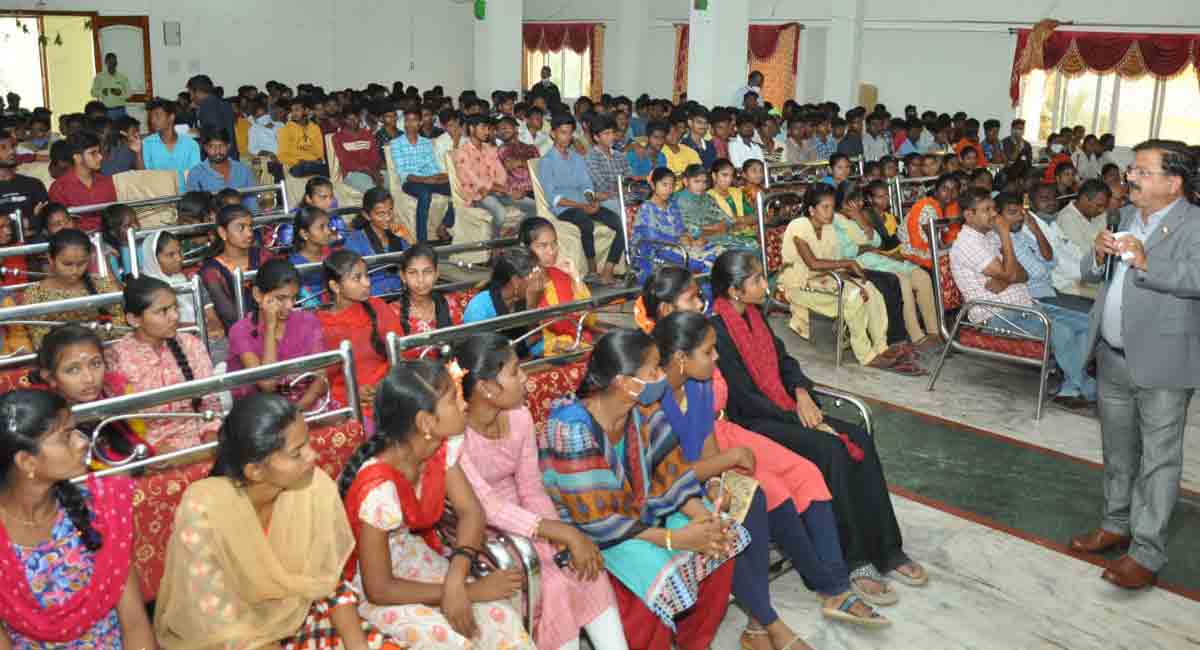 Huge demand for Company Secretaries across nation: ICSI Chairman