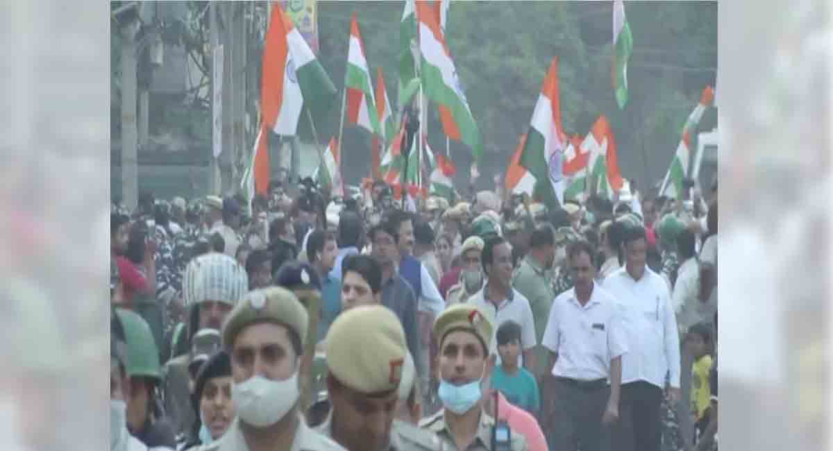 Hindus, Muslims take out ‘tiranga yatra’ in Jahangirpuri, days after violence