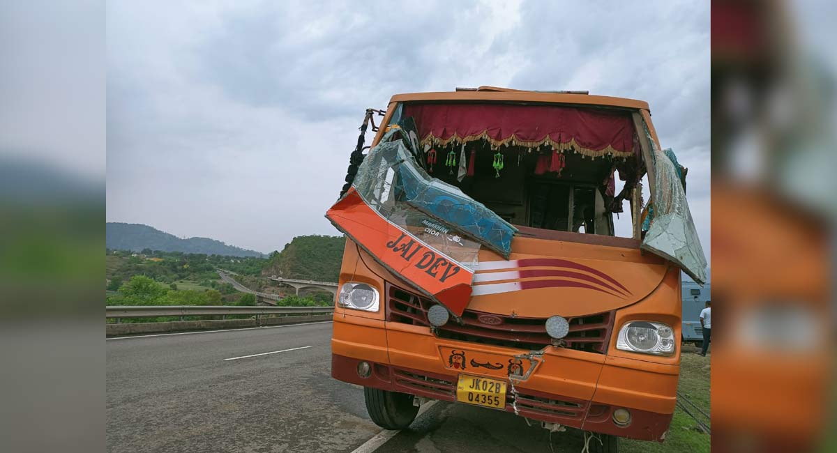 25 injured after bus turns turtle in J-K’s Udhampur
