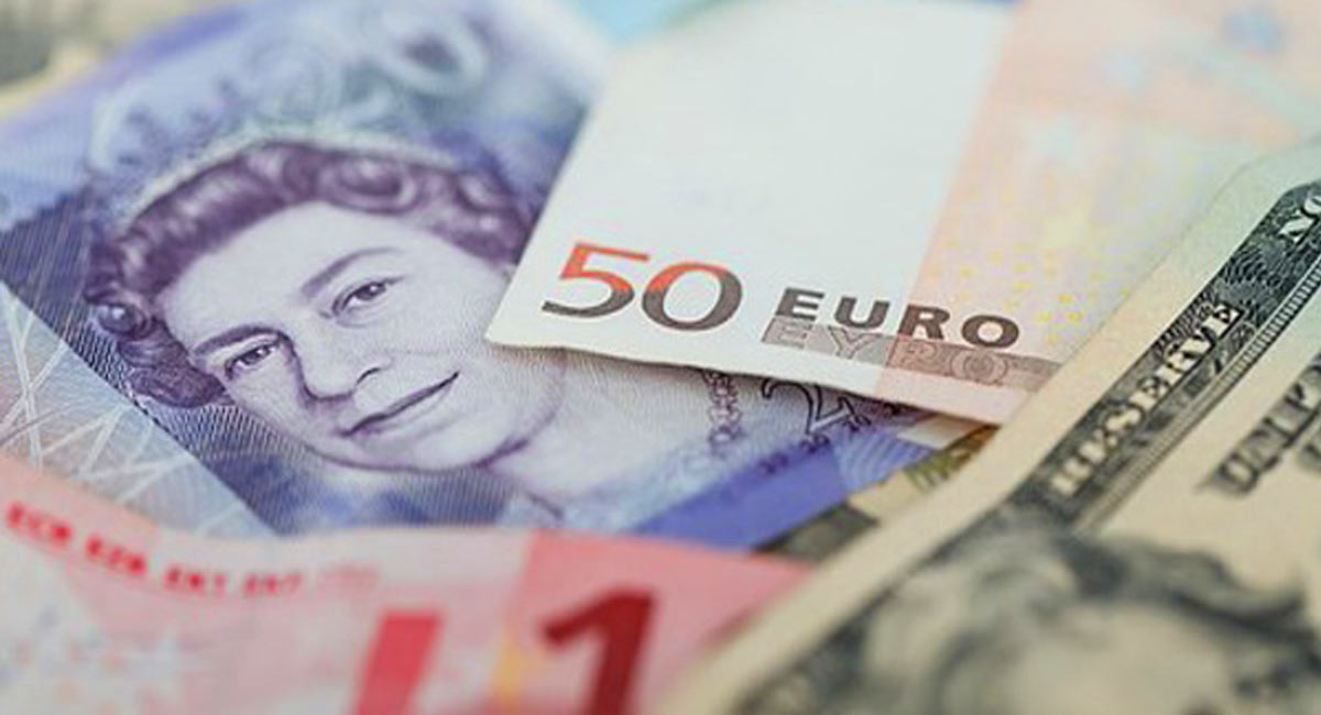 After 10 straight weekly fall, India’s forex reserves rise by USD 4.23 billion