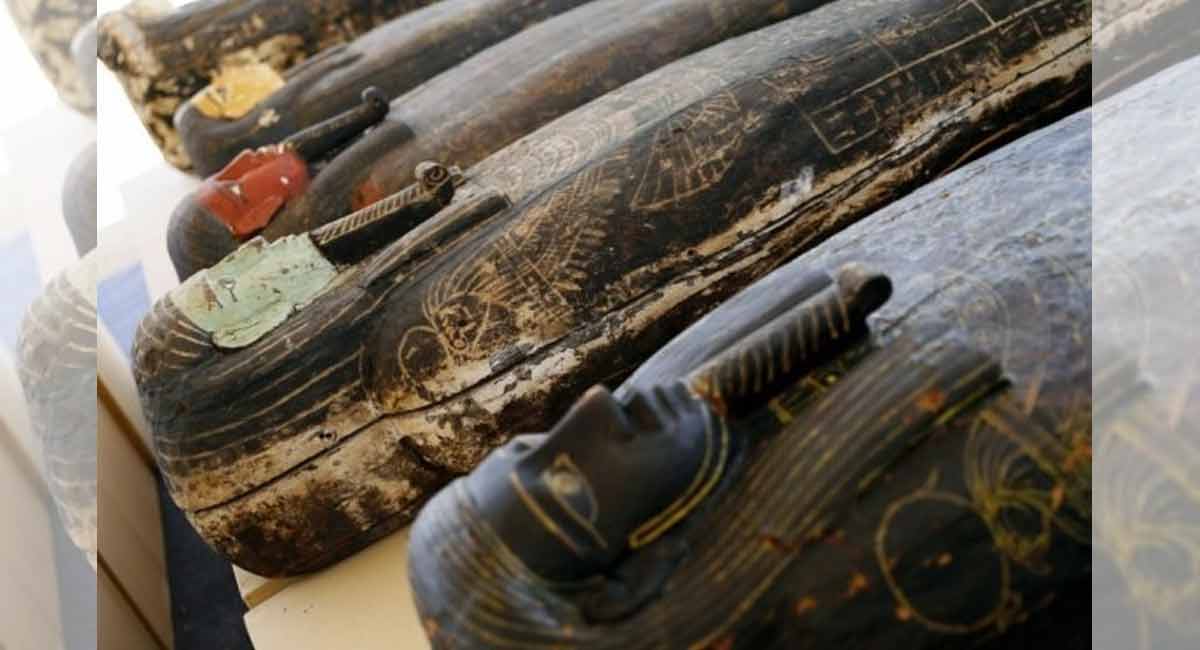 Egypt unveils discovery of 250 coffins, 150 statues in Saqqara
