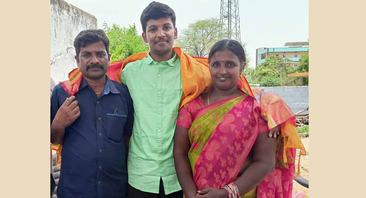 Coaching not mandatory to crack competitive exams: UPSC 566 ranker Buddhi Akhil