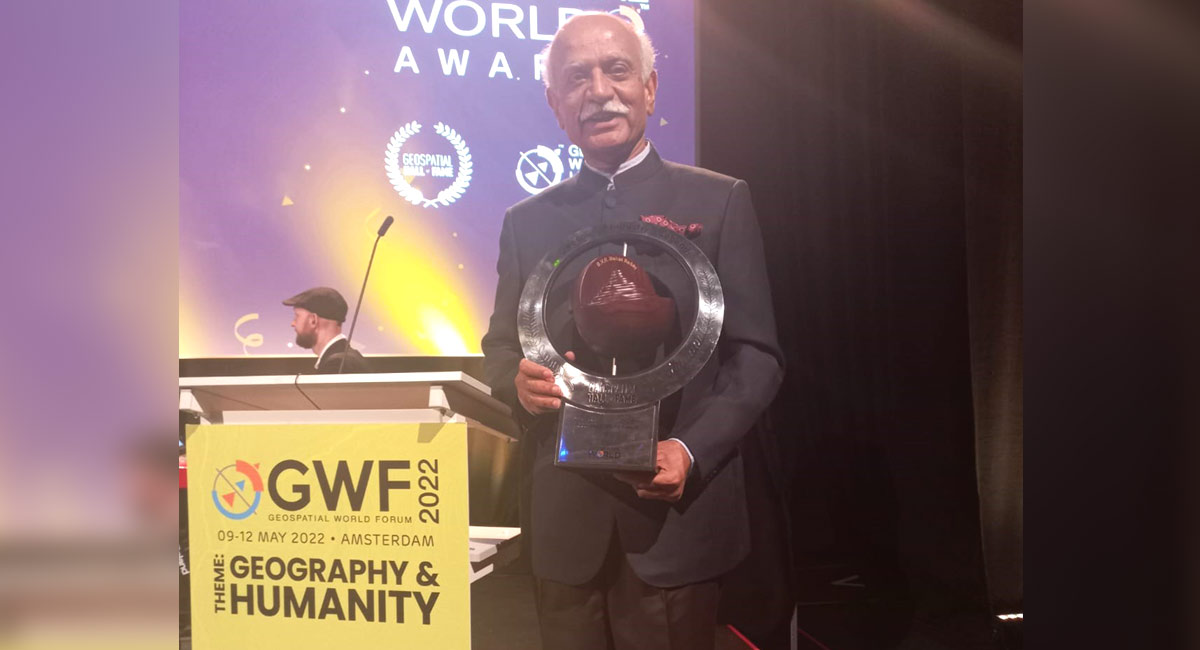 Cyient Founder BVR Mohan Reddy Receives Geospatial Hall Of Fame ...