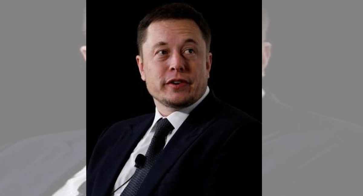 Elon Musk says Twitter’s algorithm ‘manipulating users’