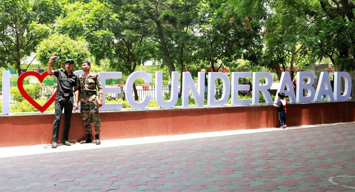 ‘I Love Secunderabad’ selfie point installed at Secunderabad Railway Station