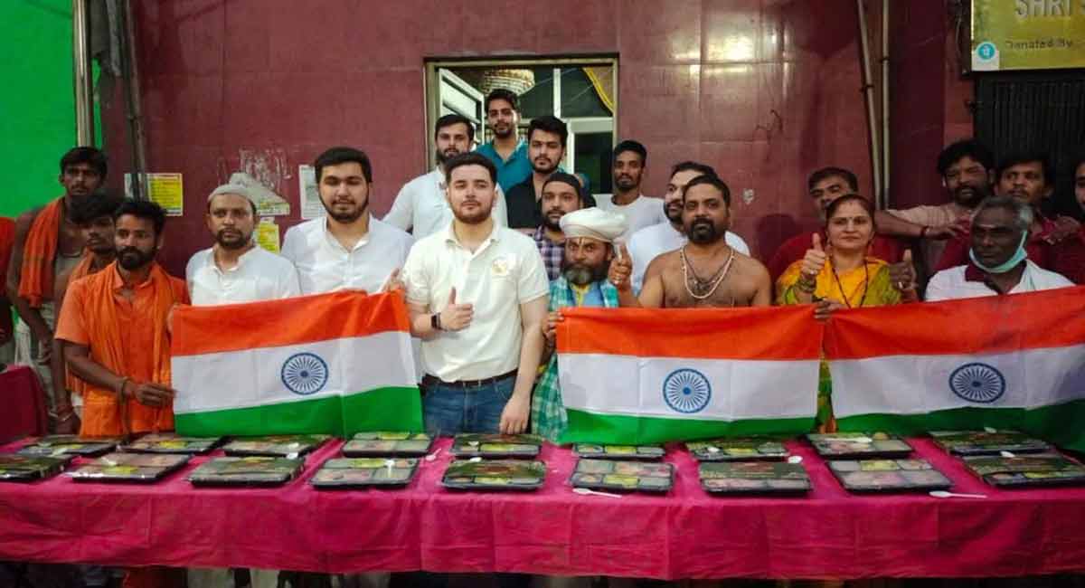 This Temple and Dargah in Hyderabad share a wall, and much more